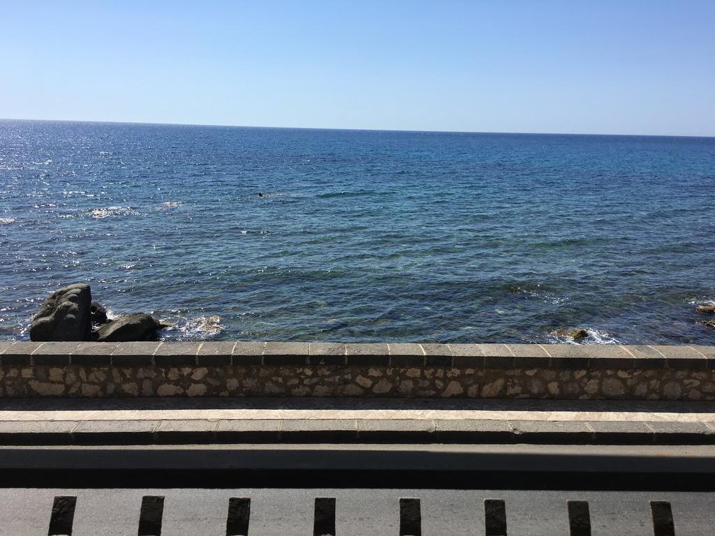 Ferienwohnung Taorminaxos Giardini-Naxos Exterior foto